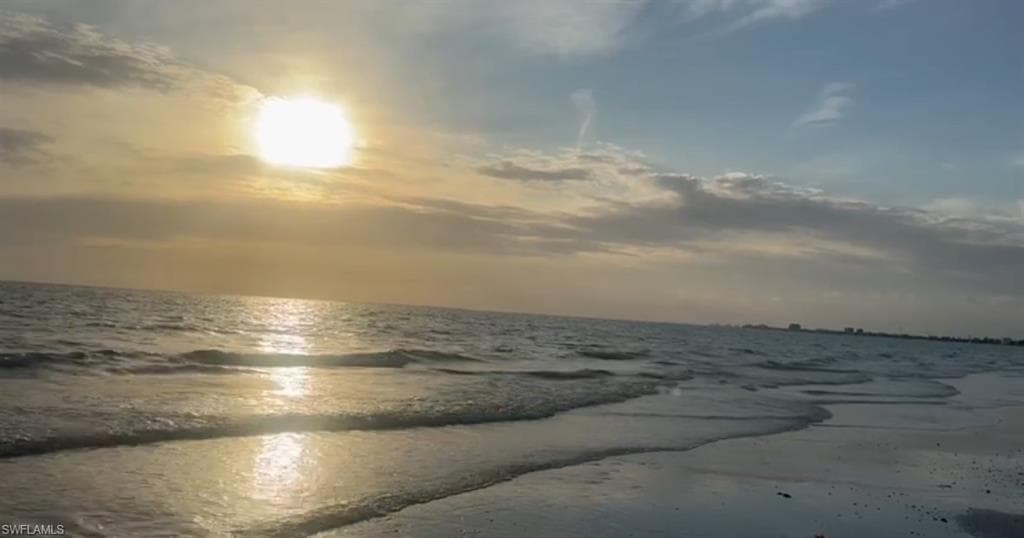 114 Lovers LN, FORT MYERS BEACH FL 33931-49