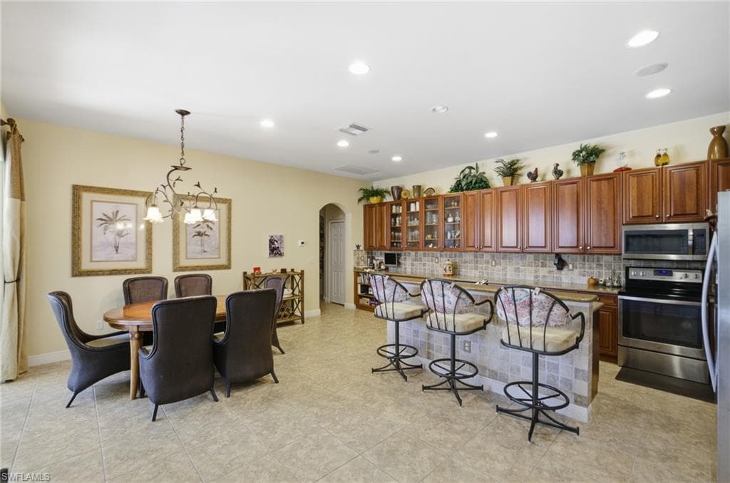 14143 Bently CIR, FORT MYERS FL 33912-8