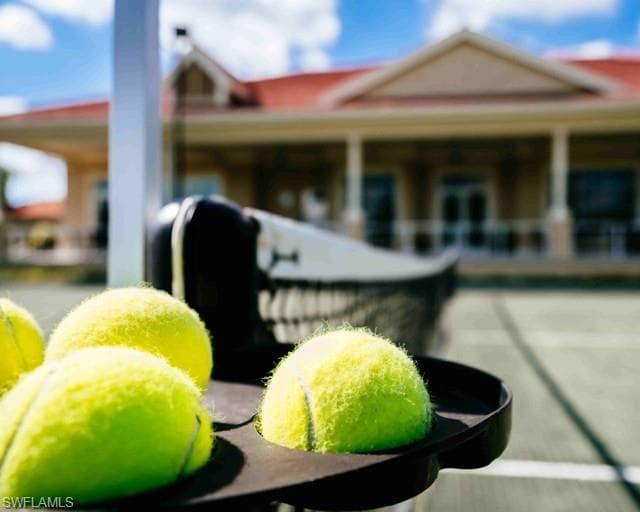 1483 Gormican LN, NAPLES FL 34110-42