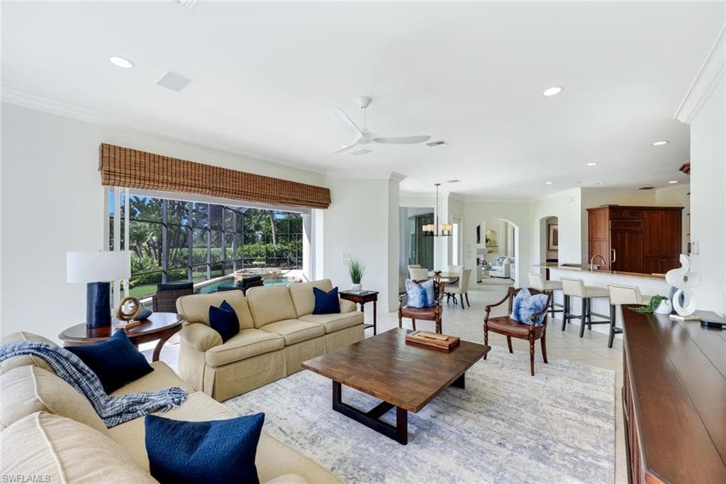 1483 Gormican LN, NAPLES FL 34110-11