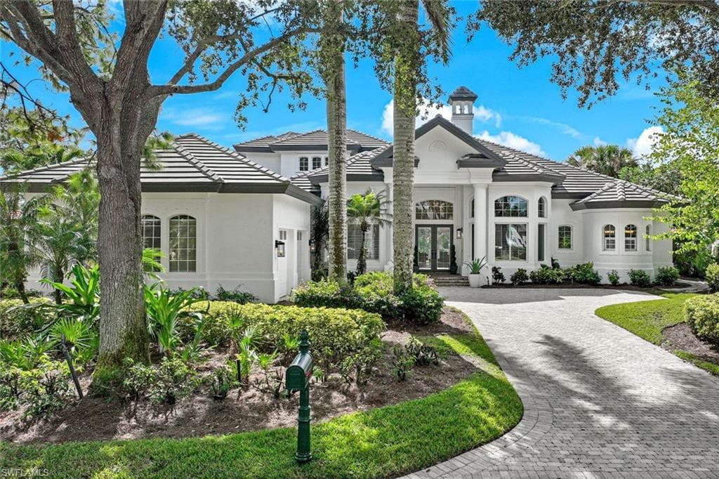 1483 Gormican LN, NAPLES FL 34110-6
