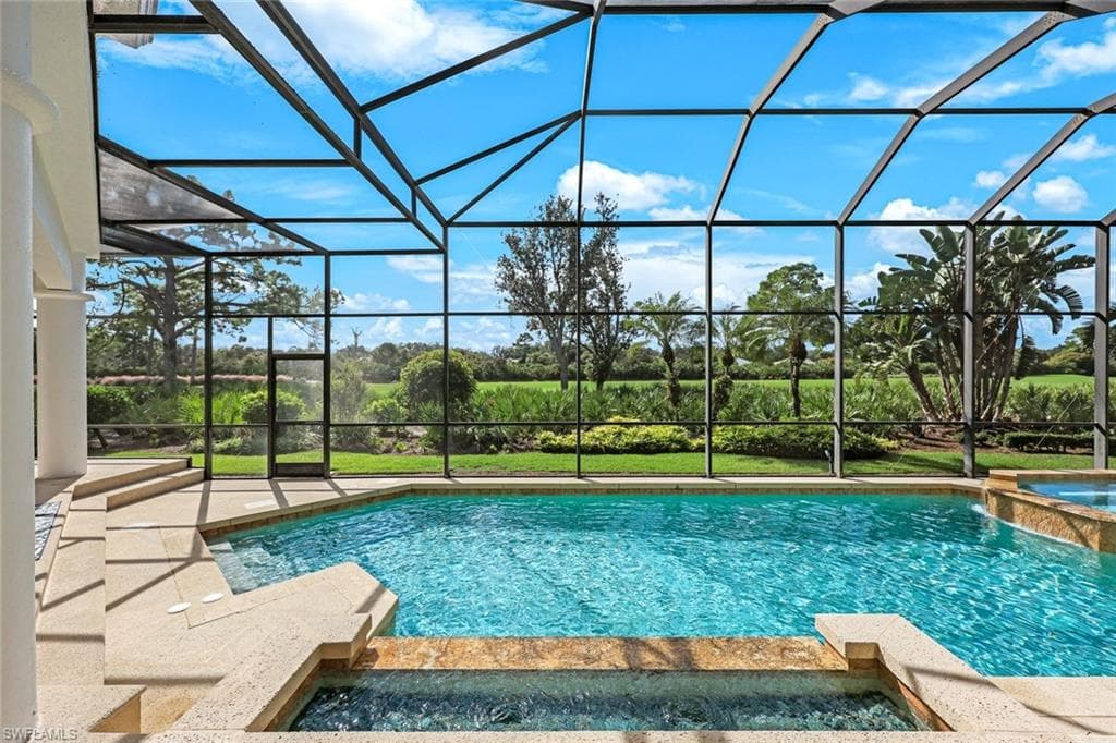 1483 Gormican LN, NAPLES FL 34110-3