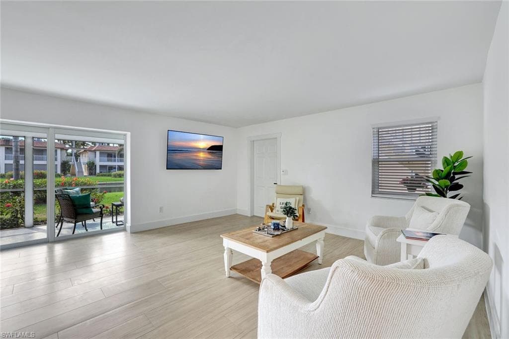 1155 Sandpiper ST # A7, NAPLES FL 34102-3