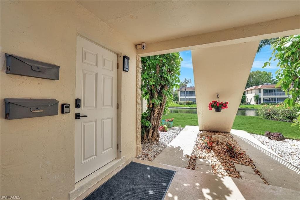 1155 Sandpiper ST # A7, NAPLES FL 34102-20