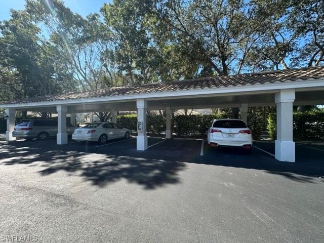 6800 Satinleaf RD S # 202, NAPLES FL 34109-14