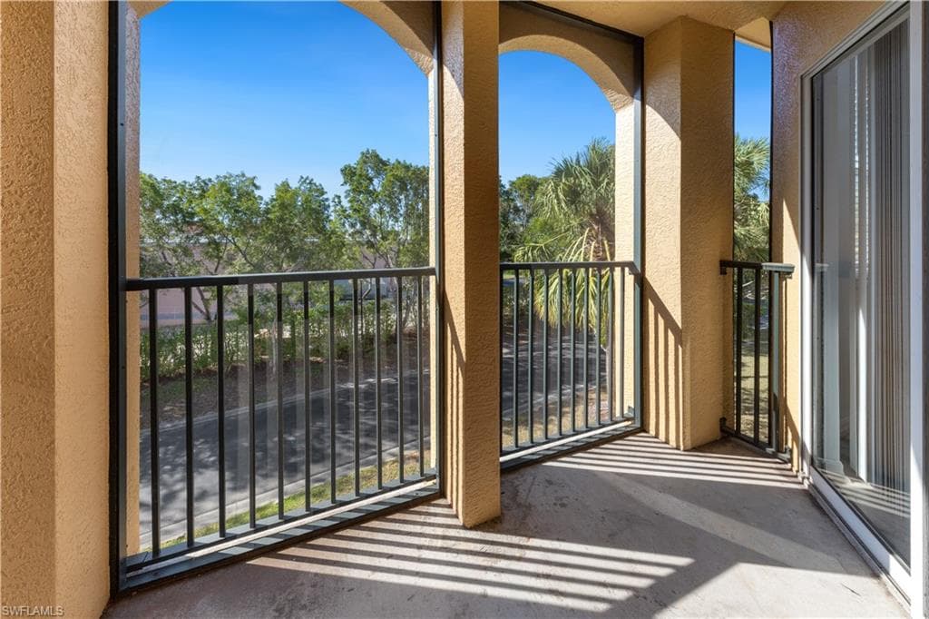 8687 River Homes LN # 4307, BONITA SPRINGS FL 34135-9