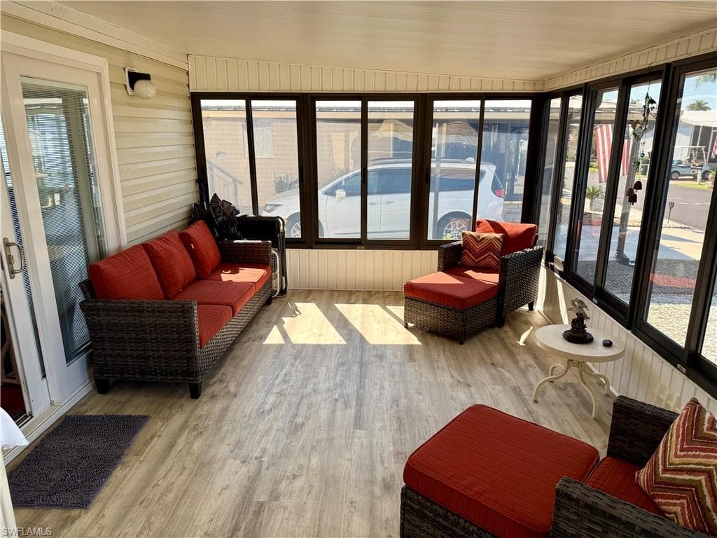 181 Sand DR # 181, NAPLES FL 34104-13