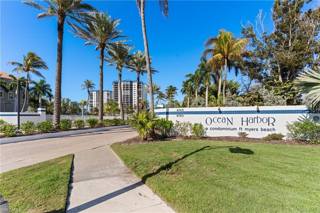 4753 Estero BLVD 804-30