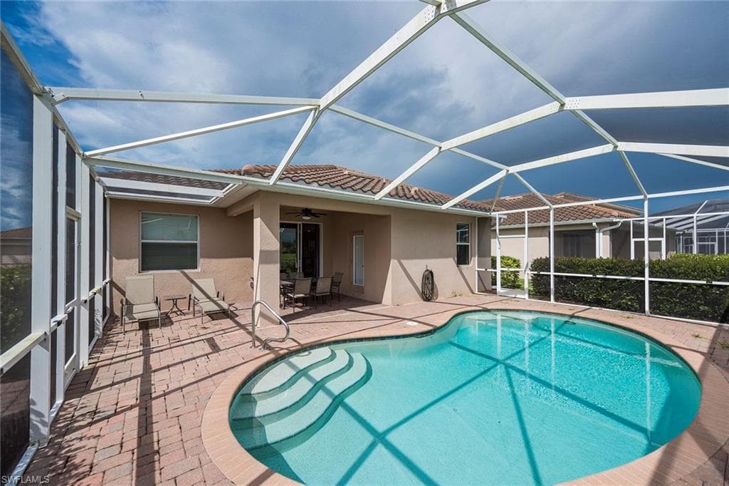 14796 Canton CT, NAPLES FL 34114-16