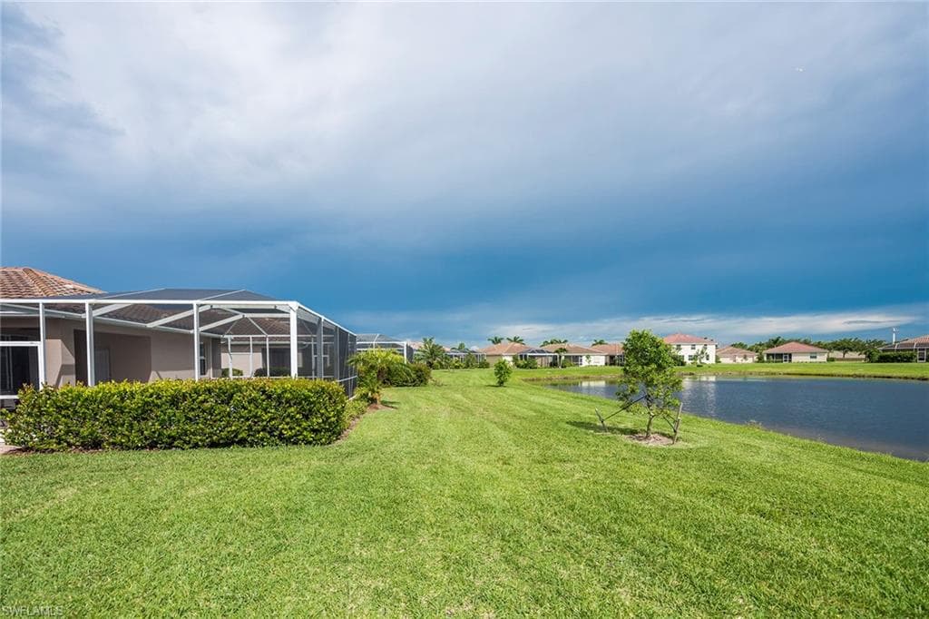 14796 Canton CT, NAPLES FL 34114-17