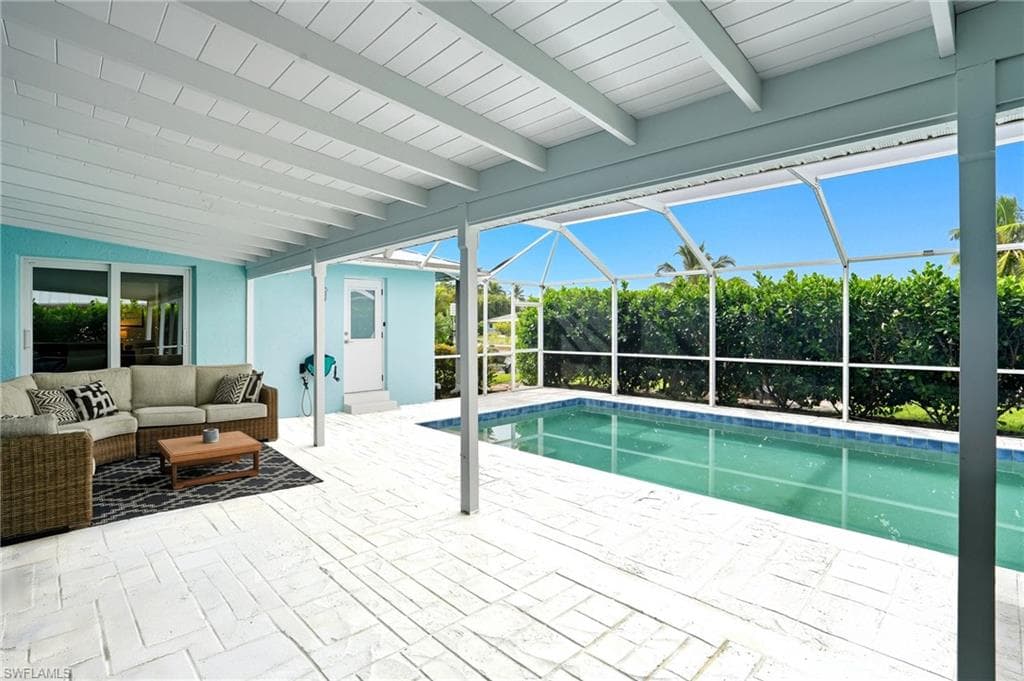 6163 Plumosa AVE, FORT MYERS FL 33908-35