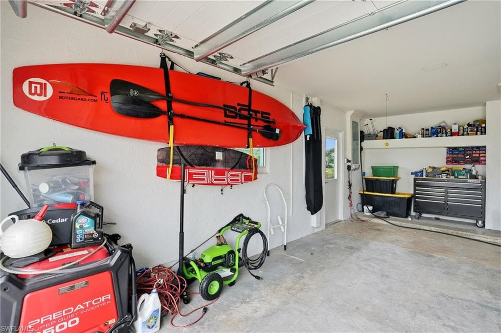 6163 Plumosa AVE, FORT MYERS FL 33908-32