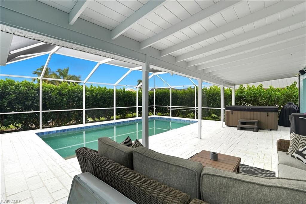 6163 Plumosa AVE, FORT MYERS FL 33908-34