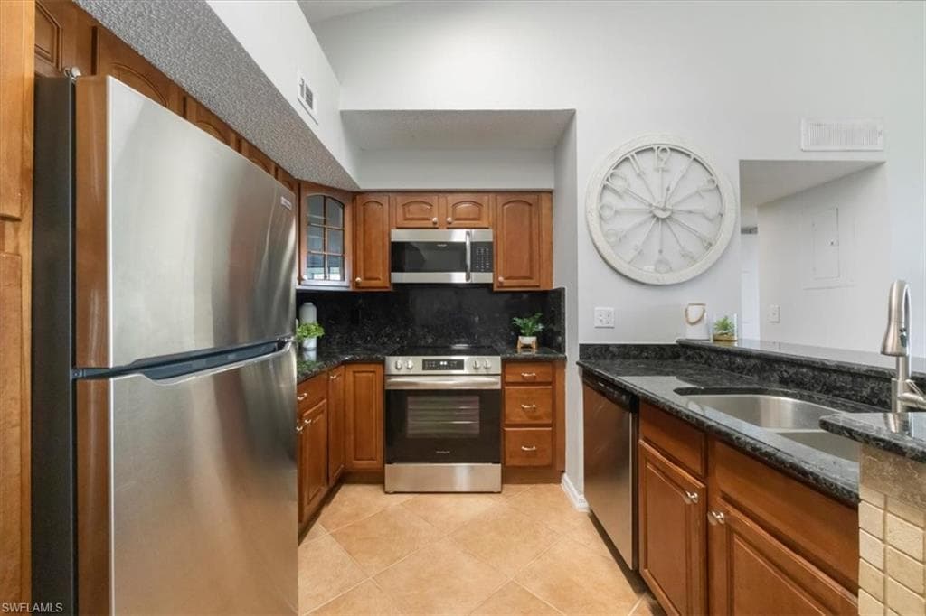 13545 Eagle Ridge DR # 834, FORT MYERS FL 33912-5