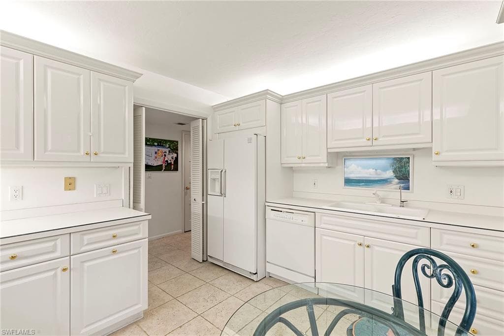 112 Wilderness DR # 123, NAPLES FL 34105-12