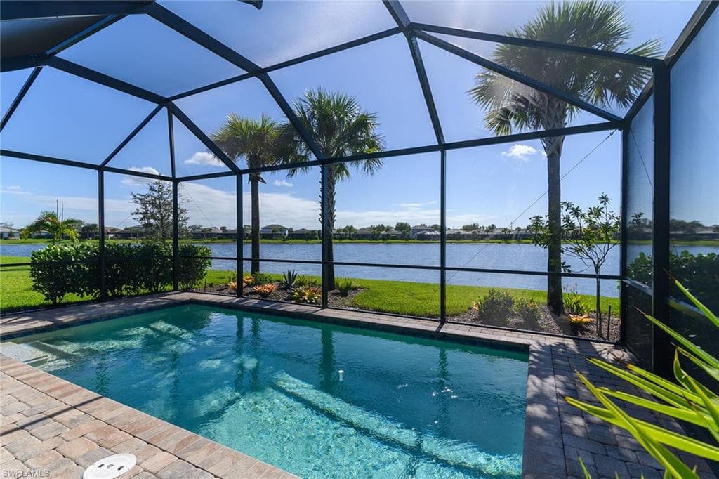 2191 Yellowfin CIR, NAPLES FL 34114-25