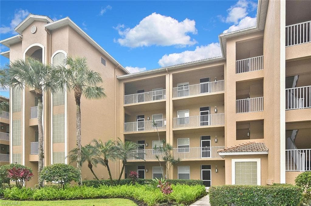 3830 SAWGRASS WAY # 2946, NAPLES FL 34112-1