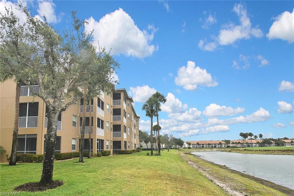 3830 SAWGRASS WAY # 2946, NAPLES FL 34112-42