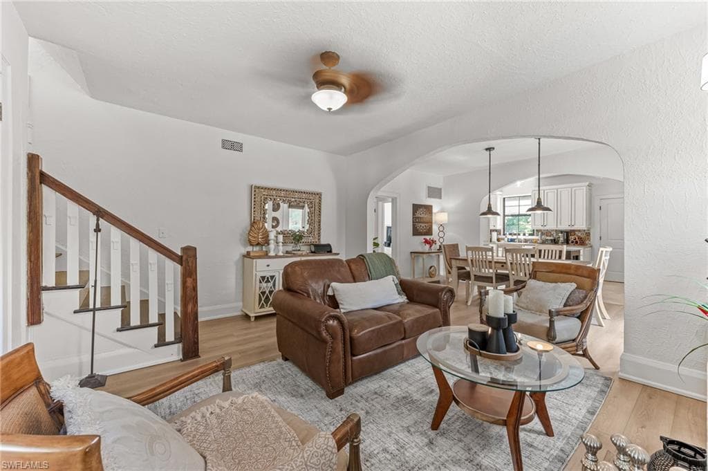 2408 Euclid AVE, FORT MYERS FL 33901-8