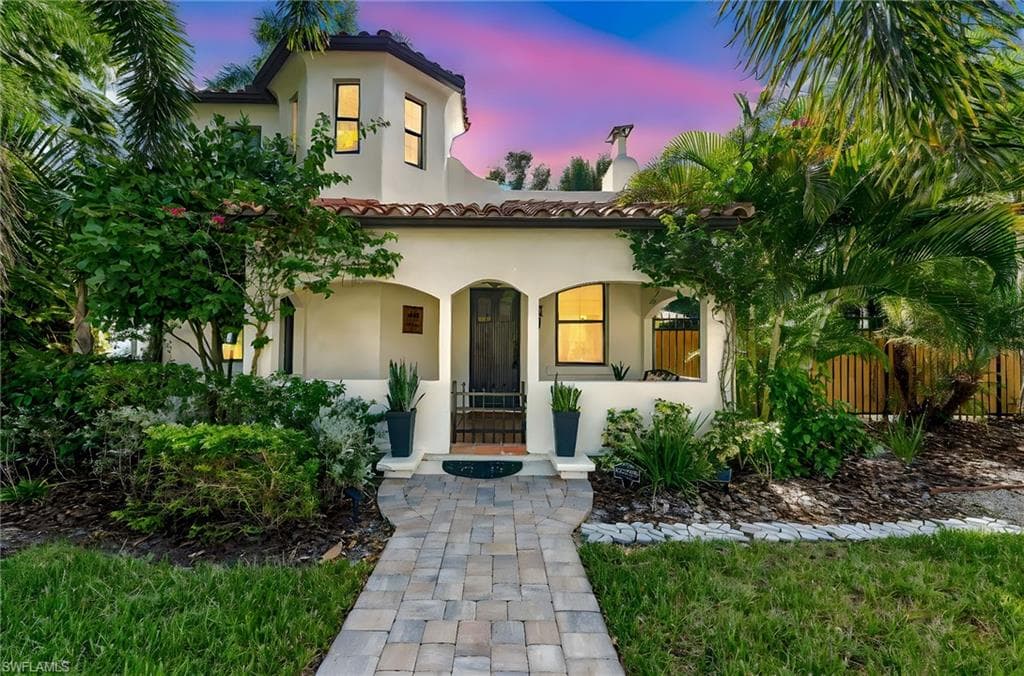 2408 Euclid AVE, FORT MYERS FL 33901-3