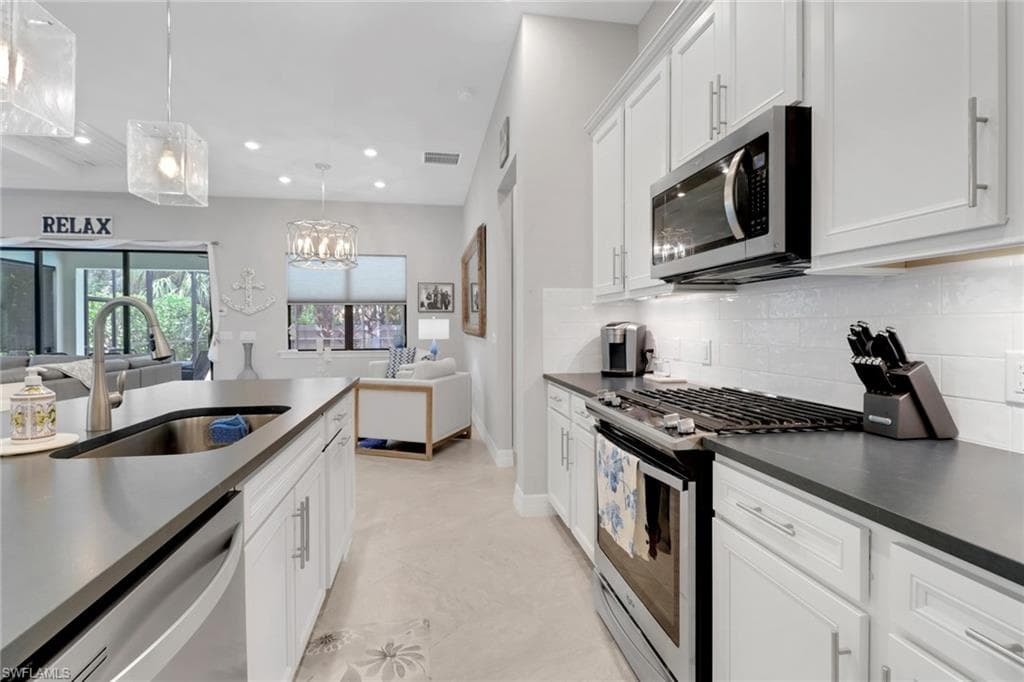 7289 Birchmore ST, NAPLES FL 34109-7