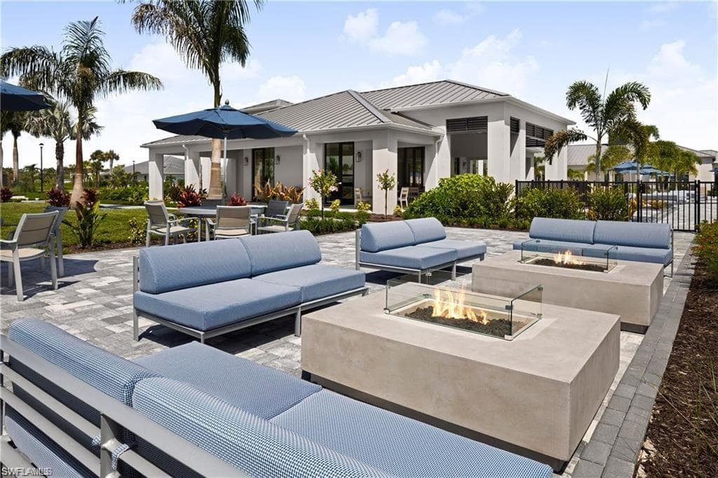 8937 Oceana WAY, NAPLES FL 34114-38