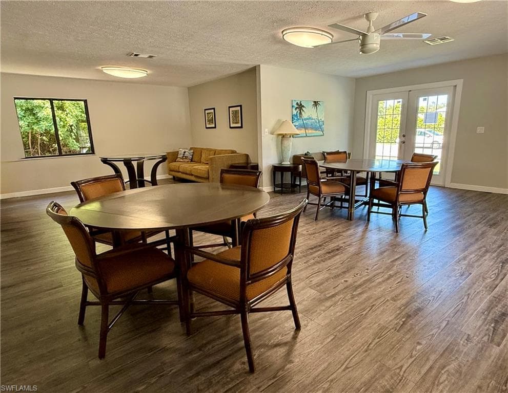 1211 Rosemary CT Unit C104, NAPLES FL 34103-27