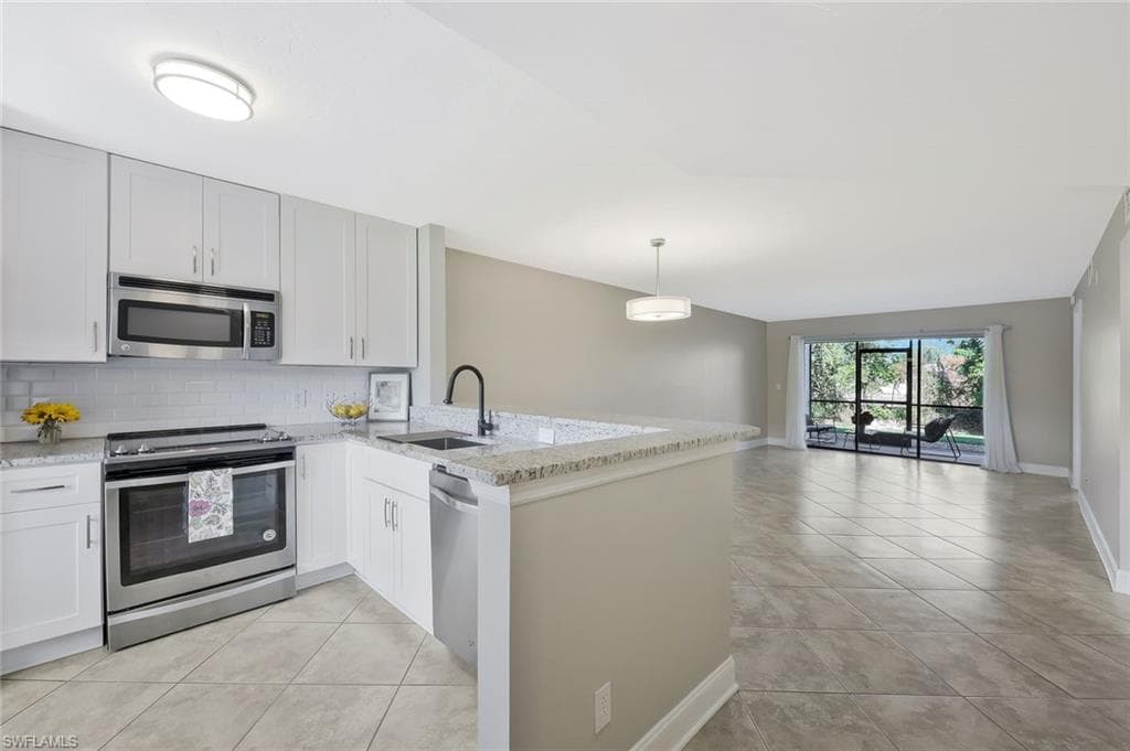 1211 Rosemary CT Unit C104, NAPLES FL 34103-4