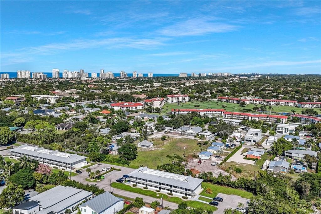 1211 Rosemary CT Unit C104, NAPLES FL 34103-23