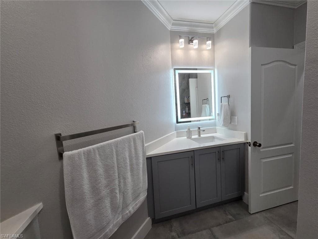 15437 Cortona WAY, NAPLES FL 34120-25