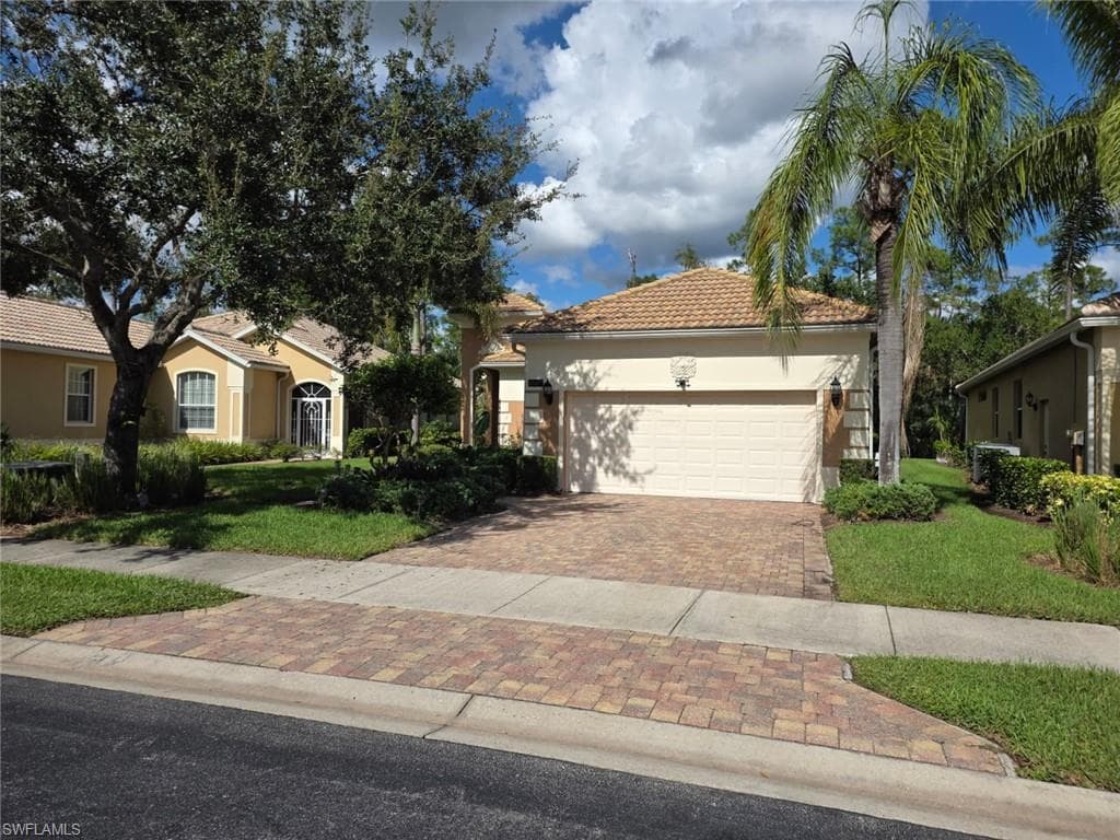 15437 Cortona WAY, NAPLES FL 34120-27