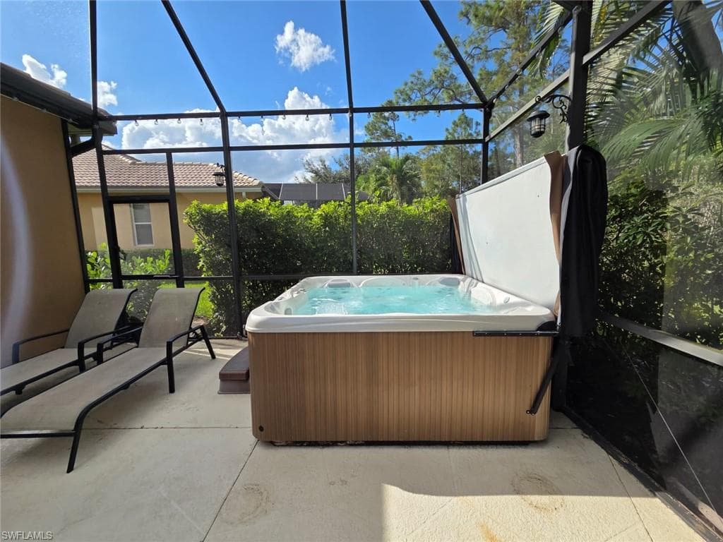 15437 Cortona WAY, NAPLES FL 34120-7