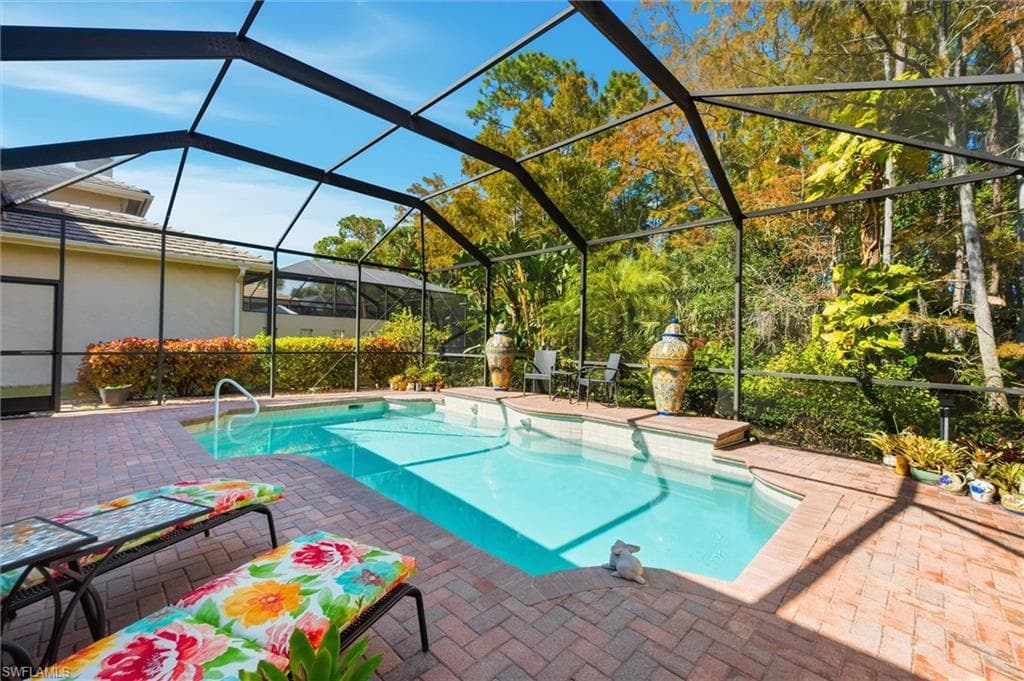 3033 Olde Cove WAY, NAPLES FL 34119-5