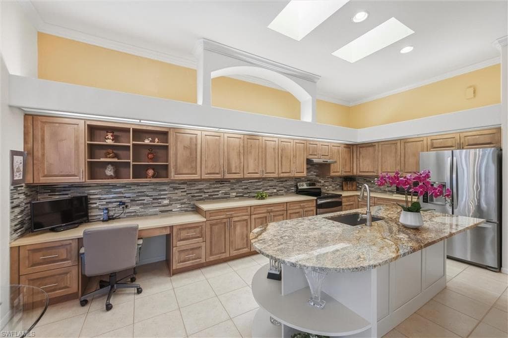 3033 Olde Cove WAY, NAPLES FL 34119-7