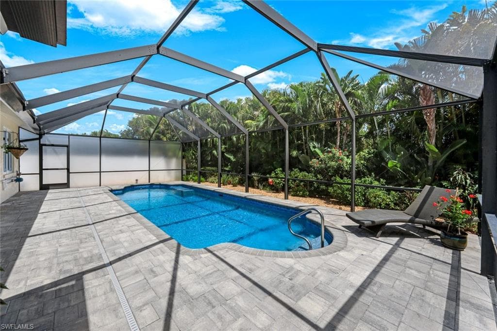 11641 Red Hibiscus DR, BONITA SPRINGS FL 34135-27