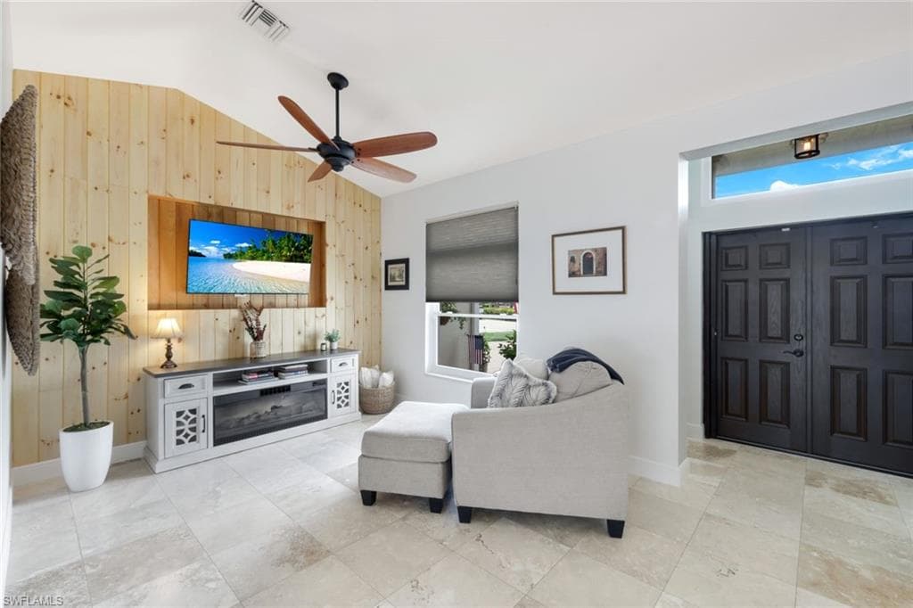 11641 Red Hibiscus DR, BONITA SPRINGS FL 34135-3