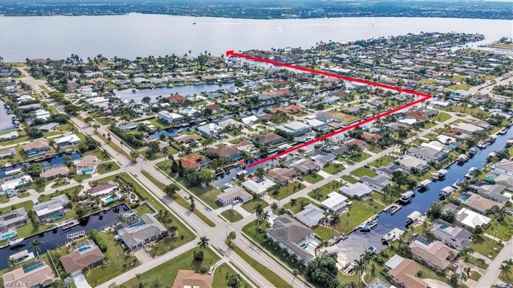 5305 Malaluka CT, CAPE CORAL FL 33904-44
