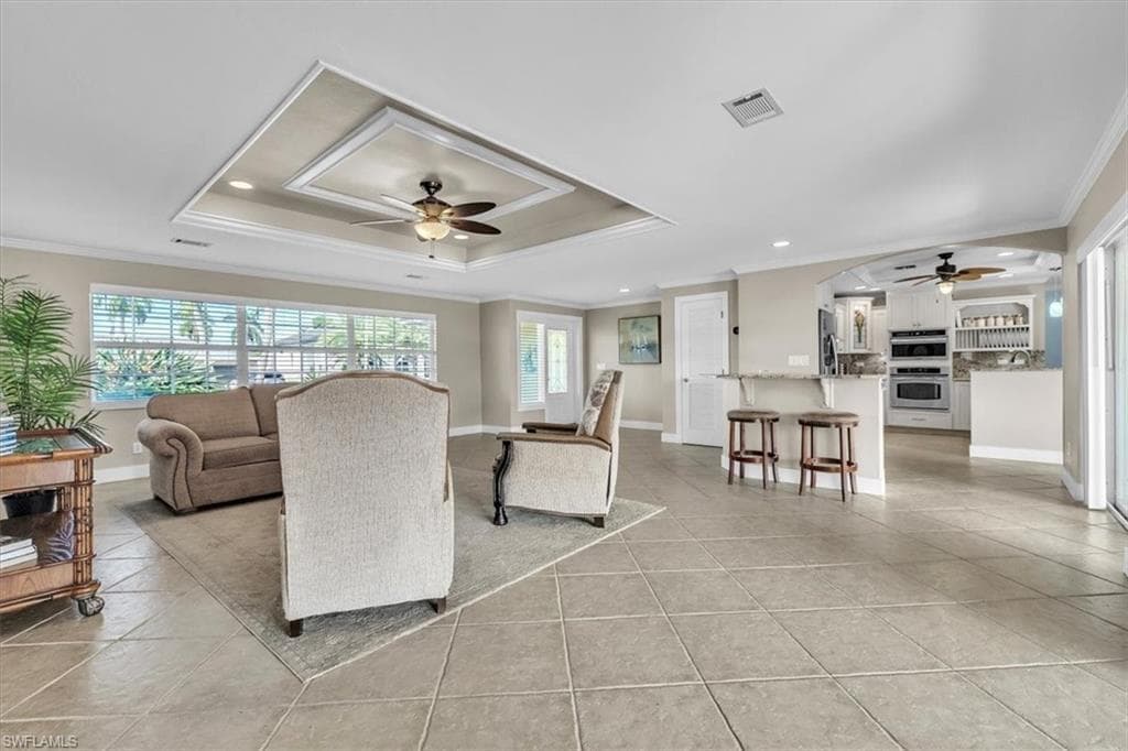 5305 Malaluka CT, CAPE CORAL FL 33904-7