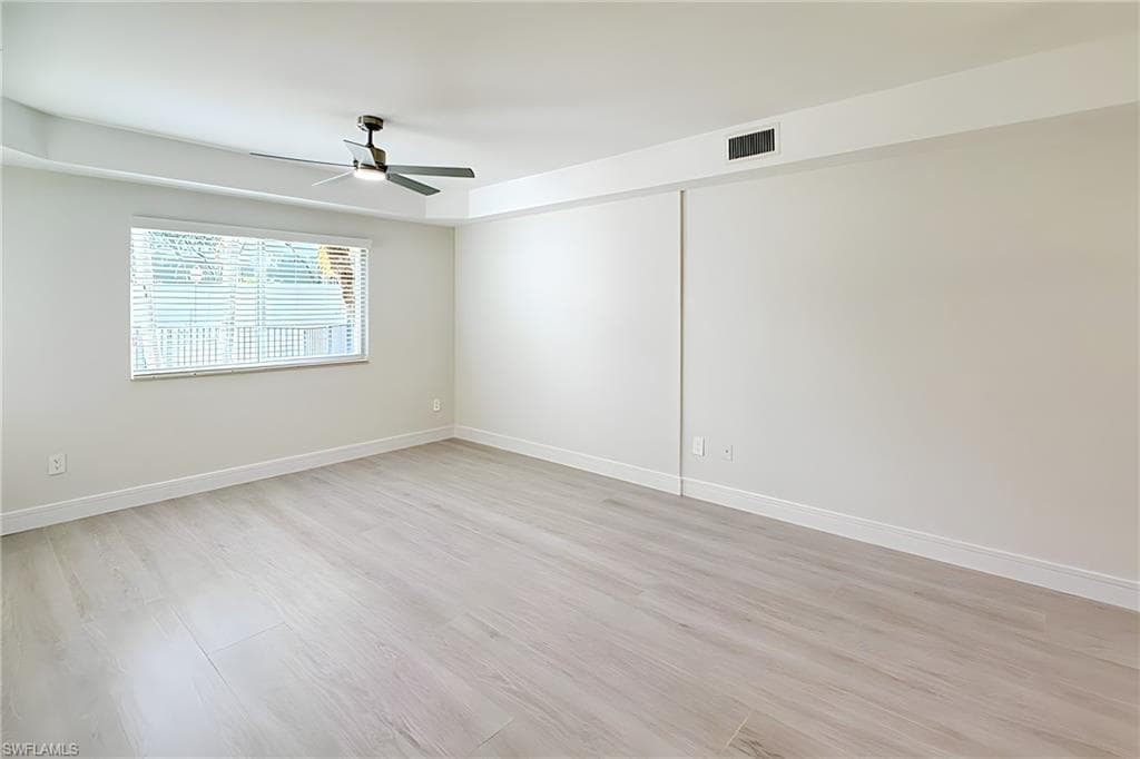 1100 Pine Ridge RD # A106, NAPLES FL 34108-5