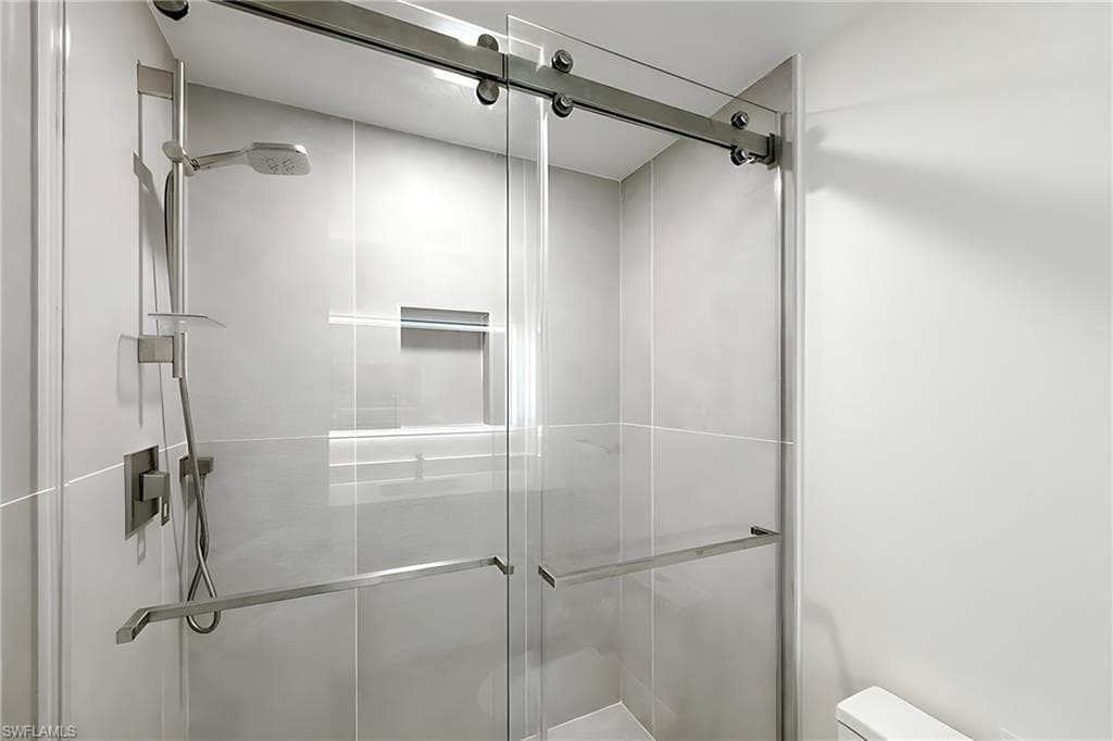 1100 Pine Ridge RD # A106, NAPLES FL 34108-15