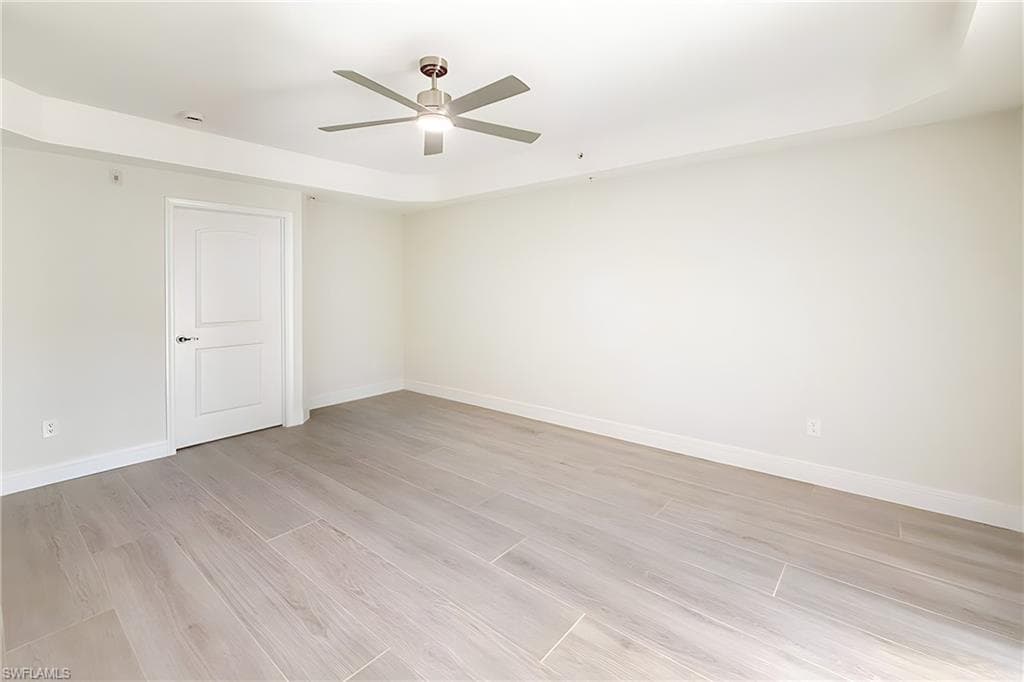 1100 Pine Ridge RD # A106, NAPLES FL 34108-10