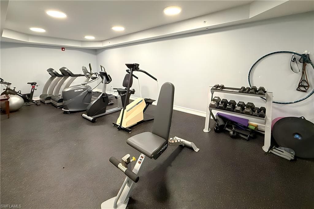 1100 Pine Ridge RD # A106, NAPLES FL 34108-24