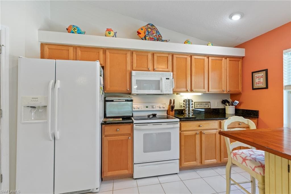 7660 Grande Pine RD, BOKEELIA FL 33922-8