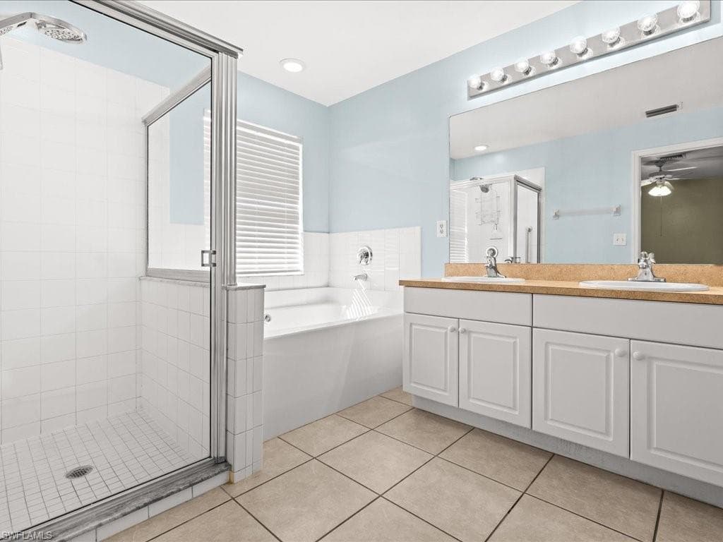 4427 NE 21st PL, CAPE CORAL FL 33909-23