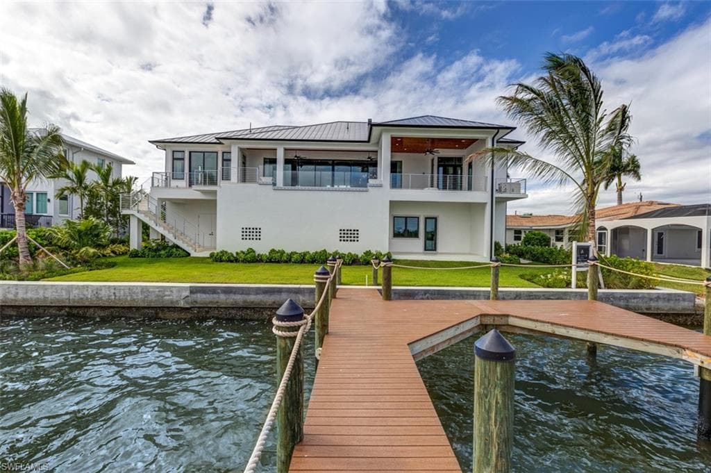 15 Bayview BLVD, FORT MYERS BEACH FL 33931-41