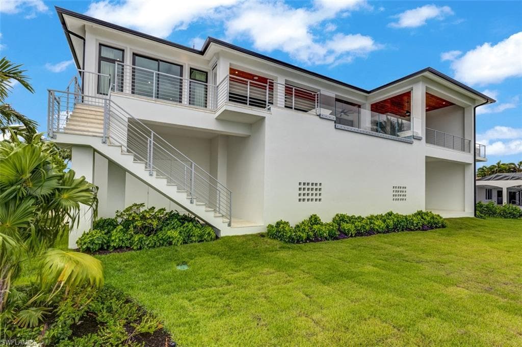 15 Bayview BLVD, FORT MYERS BEACH FL 33931-46