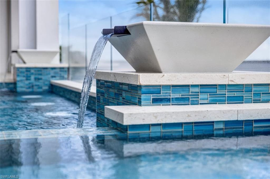 15 Bayview BLVD, FORT MYERS BEACH FL 33931-44