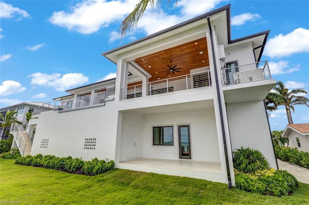 15 Bayview BLVD, FORT MYERS BEACH FL 33931-38