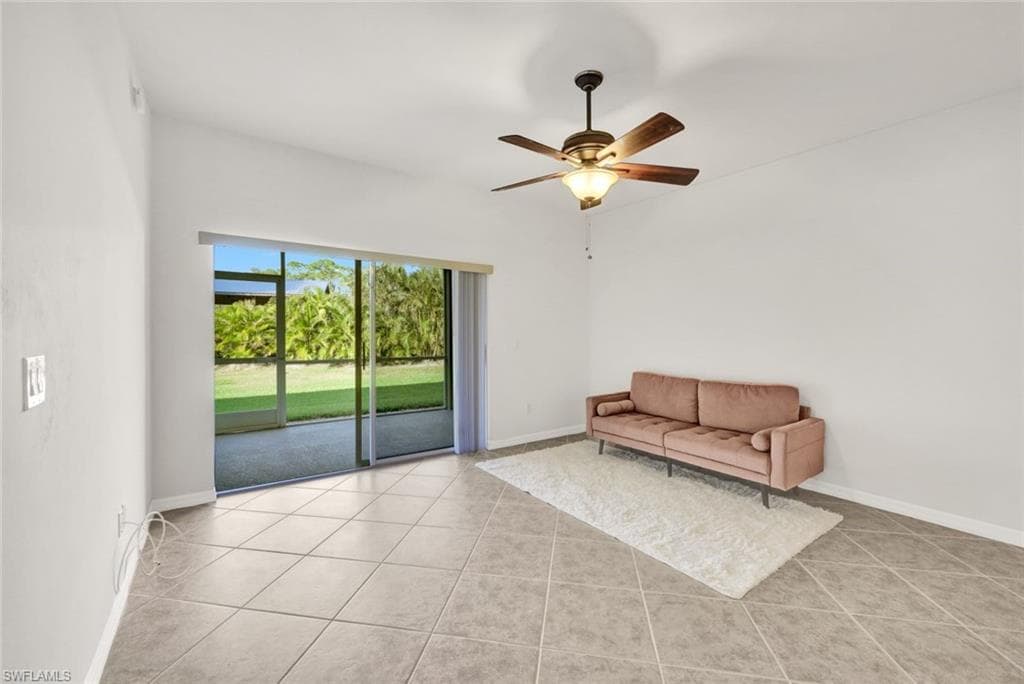 1101 Winding Pines CIR # 107, CAPE CORAL FL 33909-5