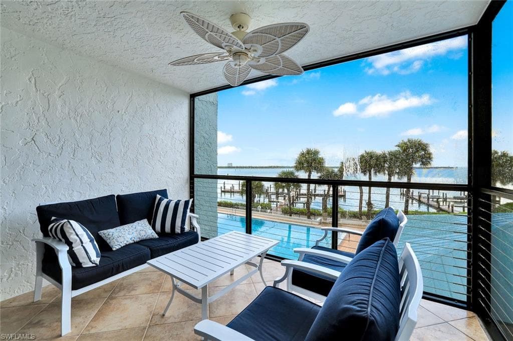 1085 Bald Eagle DR # C303, MARCO ISLAND FL 34145-22